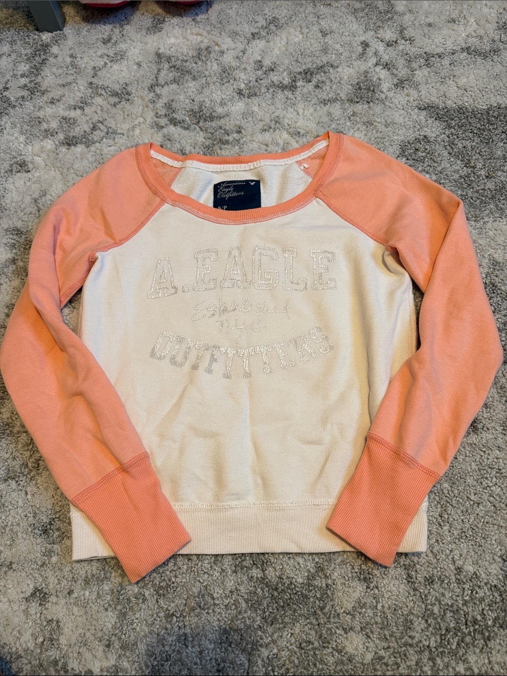 American Eagle Outfitters Cream Sweatshirt with Peach Raglan Sleeves